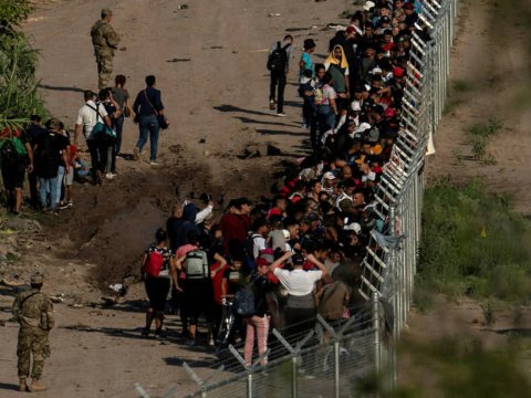 Sərhəddəki vəziyyət fəlakətə çevriləcək - Tramp