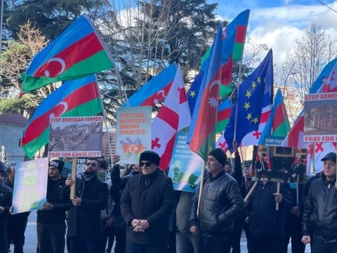 Gürcüstanda azərbaycanlılar etiraza qalxdı - Ermənilər biabır oldu (VİDEO)
