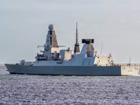 Britaniya Qırmızı dənizdə husilərin PUA-sını vurdu