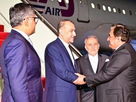 İranın XİN başçısı Pakistana getdi