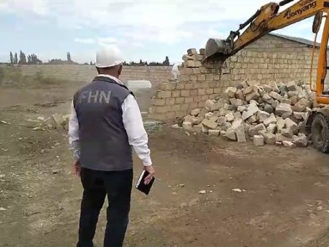 Nazirlik sənədsiz tikintilərlə bağlı vətəndaşlara müraciət etdi