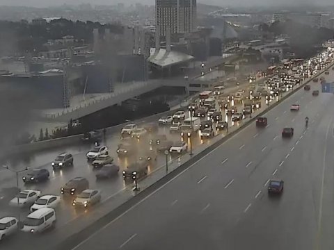 Yenə Bakı, yenə tıxac...