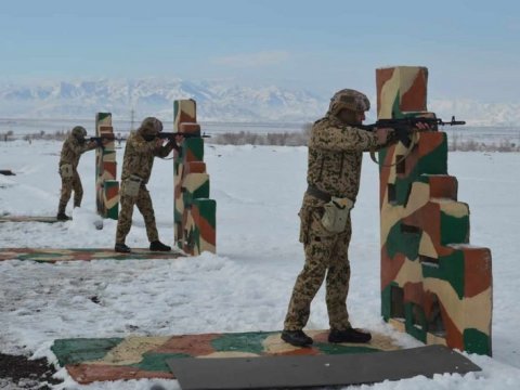 Xüsusi təyinatlılar şərti düşmən hədəflərini məhv etdilər - FOTO