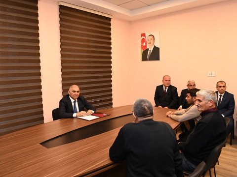 Vüqar Əhmədov Saatlıda vətəndaşları qəbul etdi - FOTO