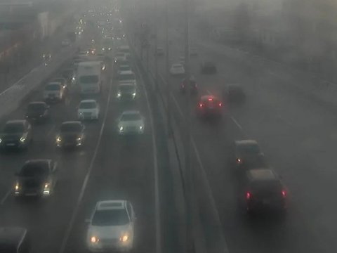 Bakının mərkəzi yollarında tıxaclar AZALIB