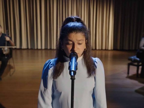 Prezidentin təltif etdiyi gənclər arasında Rəvanə də var - VİDEO