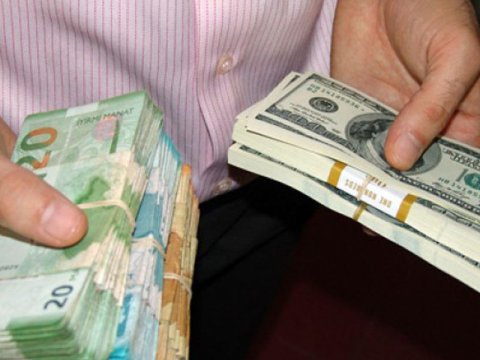 Mərkəzi Bank valyuta ehtiyatlarını ARTIRIB