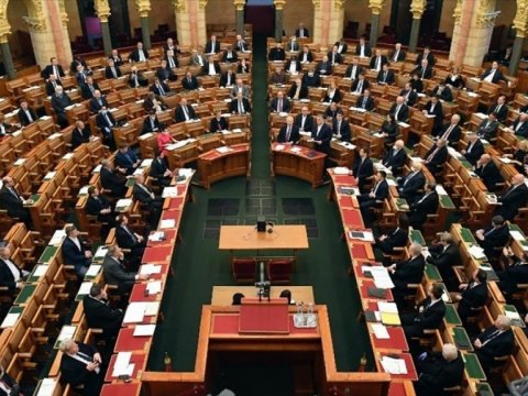 Macarıstan İsveçin NATO-ya üzvlüyünü müzakirə edəcək