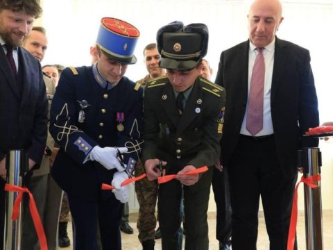 İrəvandakı Hərbi Akademiyada fransız dili kabineti açıldı