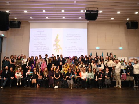 Berlində “Xarı Bülbül” Azərbaycan Mədəniyyət Evinin iki illiyi qeyd edilib 