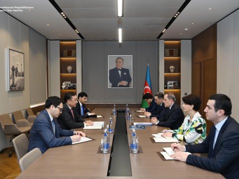 Ceyhun Bayramov TDT Baş katibi ilə görüşdü