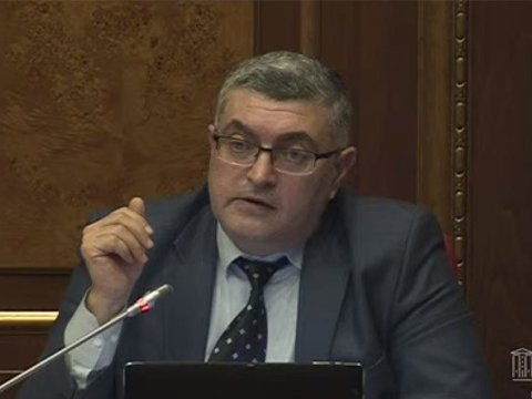 Sabiq deputat avtomobil qəzasında həyatını itirdi