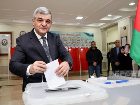 Nəticədən asılı olmayaraq, həmrəylik və birliyimizi qorumalıyıq - Fazil Mustafa