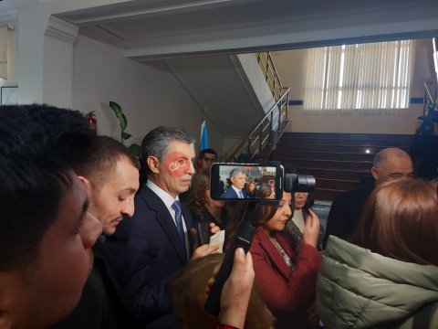 Zahid Oruc səsvermə hüququndan istifadə etdi - FOTO