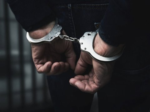 Mağazalardan oğurluq edən şəxs tutuldu