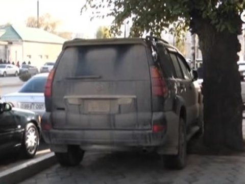 Nömrələri təmiz saxlayın - Polisdən sürücülərə müraciət