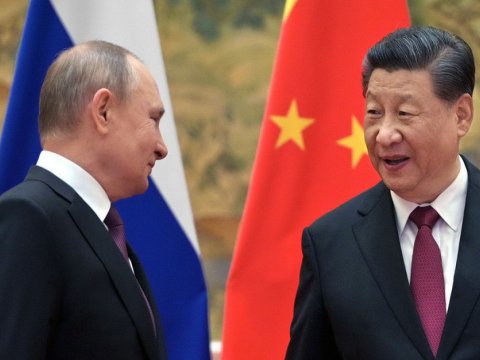 Çin lideri Putinə zəng etdi