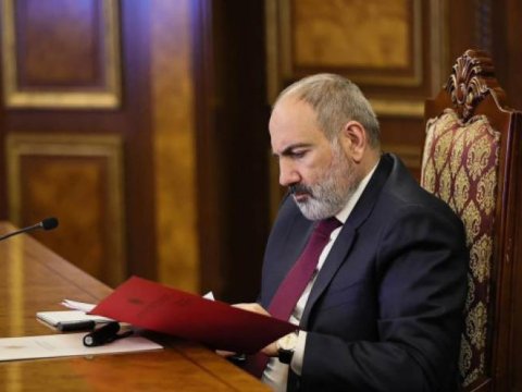 Paşinyan protokol şöbəsinin müdirinin işdən çıxardı