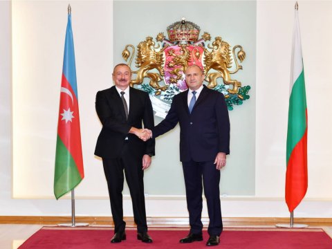 Bolqarıstan Prezidenti İlham Əliyevi qələbə münasibətilə təbrik etdi