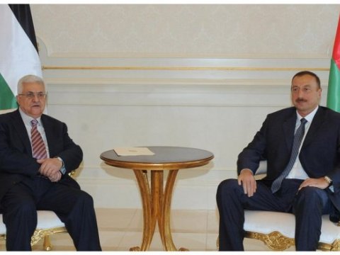 Mahmud Abbas İlham Əliyevi təbrik etdi