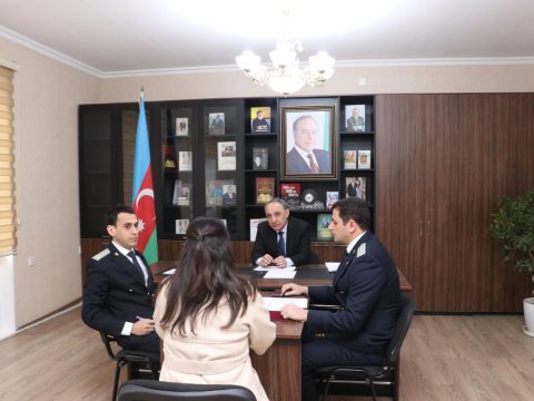 Baş prokuror Saatlıda vətəndaşları qəbul edib