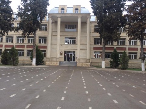 İntihar edən yeniyetmə həmin məktəbin şagirdi imiş...