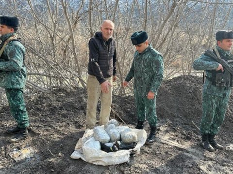 İrandan Azərbaycana narkotik keçirmək istədi - FOTO