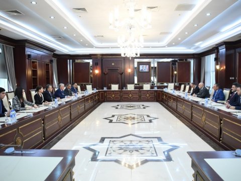 İraq parlamentinin nümayəndə heyəti Milli Məclisdə