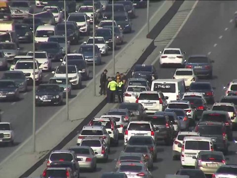 Bakı-Sumqayıt yolunda qəza sıxlığa səbəb oldu 