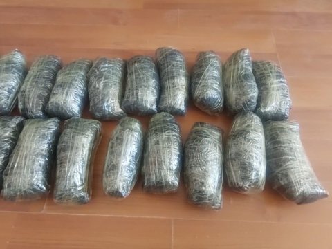 Polis Goranboyda əməliyyat keçirdi - 15 nəfər saxlanıldı