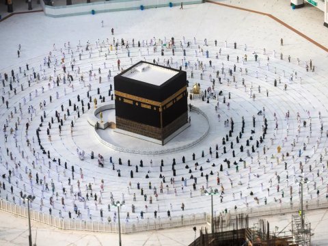 Həccin qiyməti 5 ildə 2660 manat BAHALAŞIB