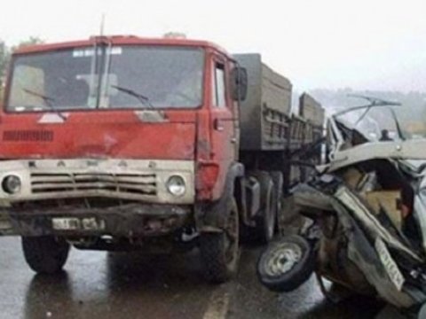 Yük maşınlarının iştirakı ilə 127 yol qəzası baş verib