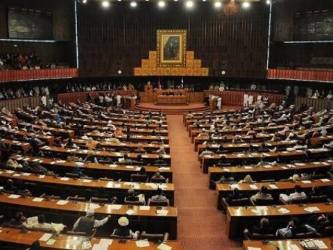 Pakistanda iki partiya koalisiya hökuməti yaradır