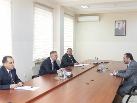 Nazirinin müavini Sabirabadda vətəndaşlarla görüşüb - Təsərrüfatlara baş çəkdi