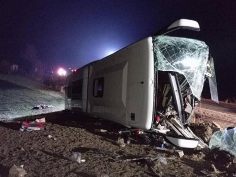 Türkiyədə avtobus qəzası - 18 nəfər yaralandı