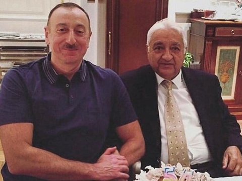 İlham Əliyev Arif Paşayevi TƏBRİK ETDİ