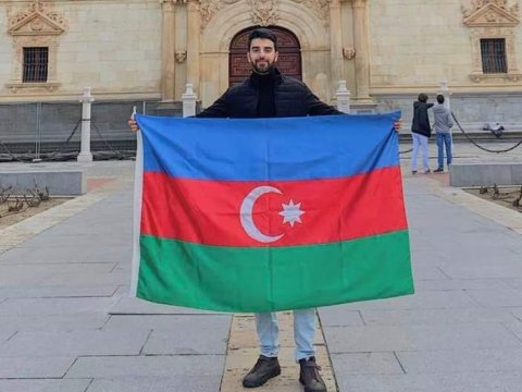 Magistraturaya rus bölməsi üzrə ən yüksək bal yığan TƏLƏBƏ