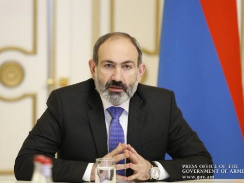 Paşinyan Britaniyanın baş kəşfiyyatçısı ilə görüşdü