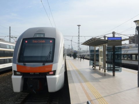 Bakı-Qəbələ qatarlarının hərəkət qrafikinə dəyişiklik edilir