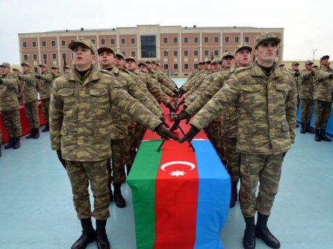 Gənc əsgərlərin andiçməsi qapalı şəraitdə keçiriləcək - Nazirlik