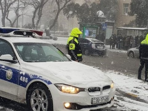 DYP əlverişsiz hava ilə bağlı sürücülərə müraciət etdi