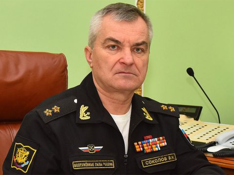 Qara dəniz donanmasının komandanı istefa verib?