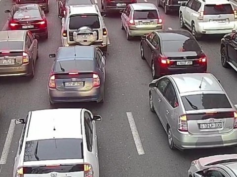 Payraxtda tıxac olan yolların SİYAHISI