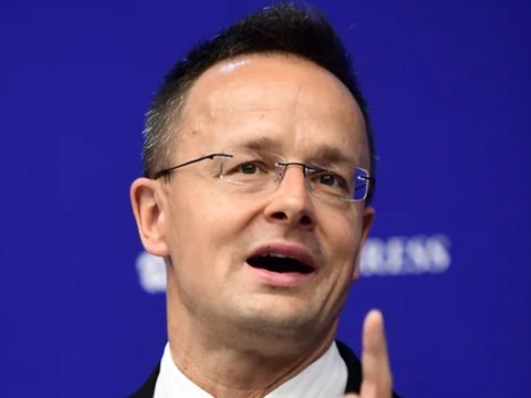 Macarıstan Rusiyaya qarşı sanksiyalara veto qoymayacaq