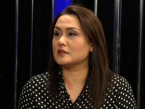 Zorakılıq edən şagirdin ailəsi ilə əlaqə qura bilmirik - Günel Səfərova (VİDEO)