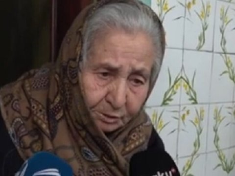 Təhqir olunan qızın nənəsi: 