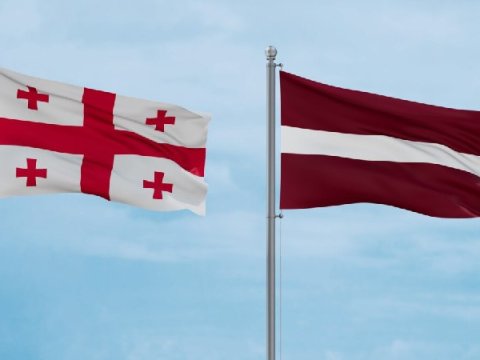 Latviya Gürcüstanın adını dəyişdirir...