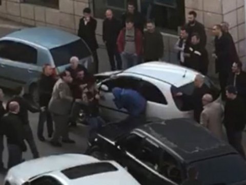 Sürücülər arasında dava - Xəsarət alan var