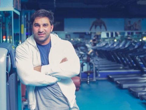 XİN-dən Kamilin həbsinə REAKSİYA