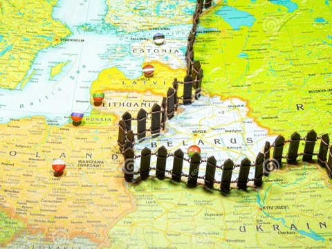 Litva Rusiya və Belarusla ticarət əlaqələrini kəsir